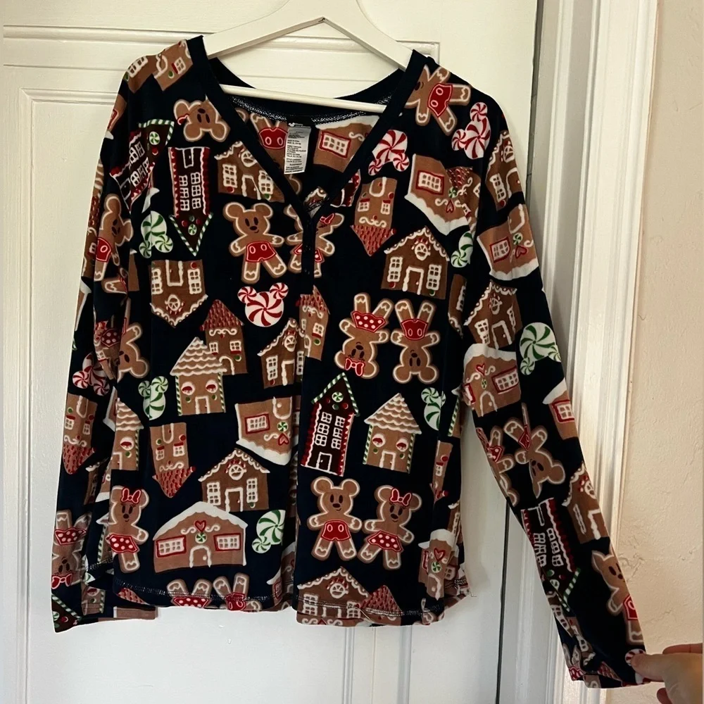 Disney Mickey Mouse Gingerbread Button Down Sleep Top XL Christmas Pajama Shirt - Picture 1 of 8